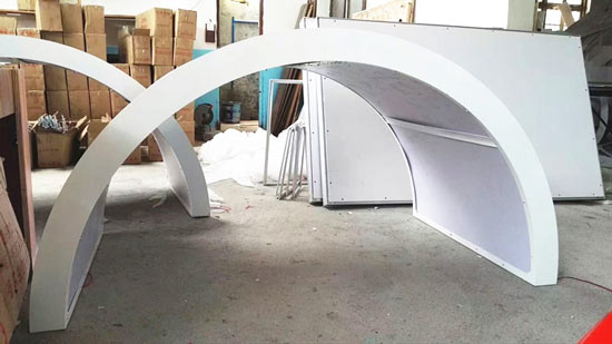 圆形包柱卡布灯箱